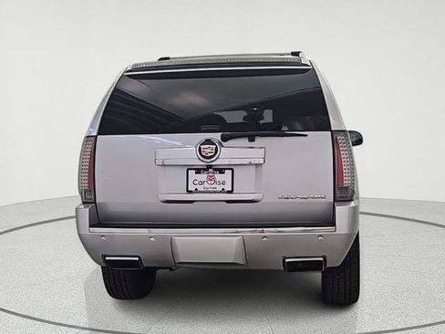 Used 2014 Cadillac Escalade Premium image 7