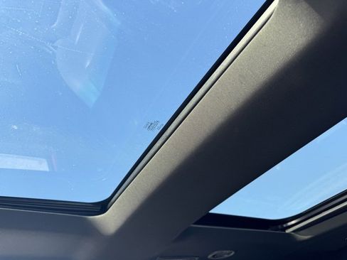 Used 2012 Ford Explorer Limited image 30