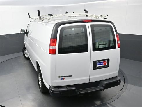 Used 2020 Chevrolet Express 2500 Work Van w/ Driver Convenience Package image 30