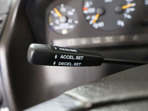 Used 1995 Mercedes-Benz SL 500 image 38