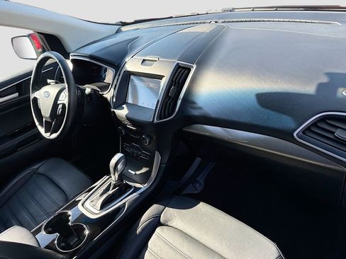 Used 2018 Ford Edge SEL w/ Equipment Group 201A image 36