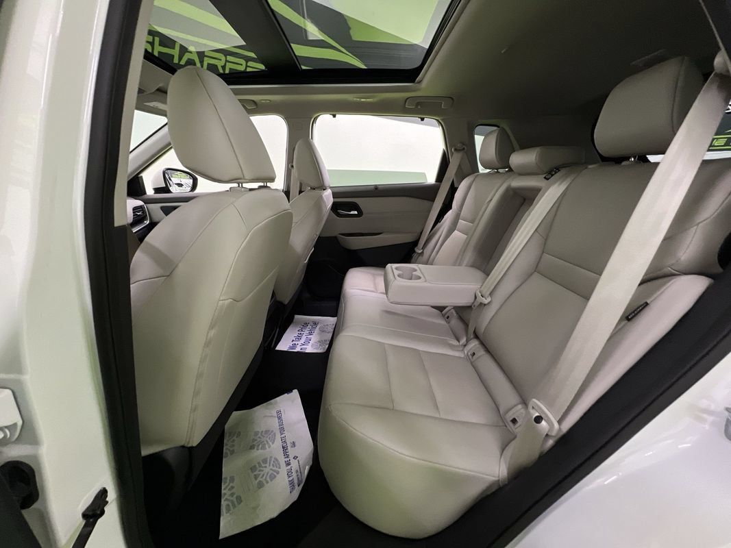 Used 2023 Nissan Rogue SV w/ SV Premium B Package AWD/4WD image 26