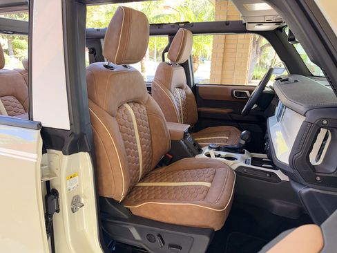 Used 2026 Ford Bronco Outer Banks AWD/4WD image 20