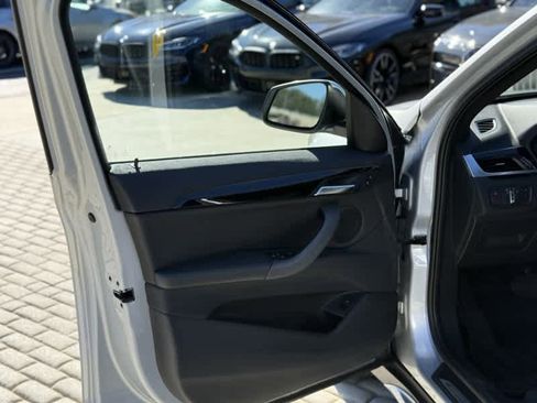 Used 2017 BMW X1 sDrive28i image 10