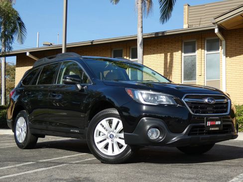 Used 2019 Subaru Outback 2.5i Premium image 5