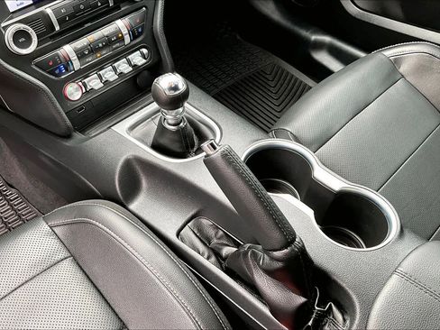 Used 2023 Ford Mustang GT Premium image 18