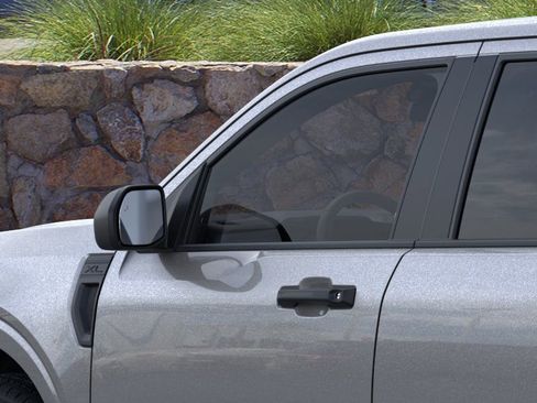 New 2025 Ford Maverick XL image 21