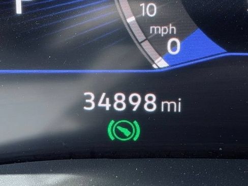 Used 2023 Volkswagen Atlas Cross Sport SE AWD/4WD image 31