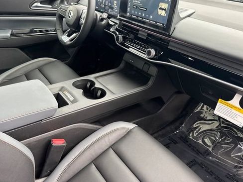 New 2026 Honda Prologue Touring image 18