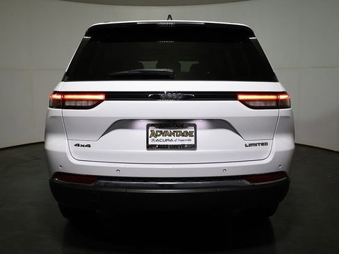 Used 2022 Jeep Grand Cherokee Limited AWD/4WD image 10