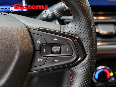 Used 2024 Chevrolet TrailBlazer RS w/ Driver Confidence Package image 17