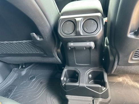 New 2026 Jeep Gladiator Sport AWD/4WD image 21