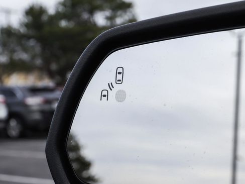 Used 2017 Ford Mustang Premium w/ Equipment Group 201A image 15