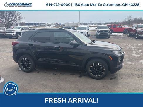 Used 2022 Chevrolet TrailBlazer LT image 3