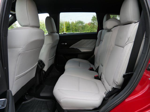 Used 2022 Mitsubishi Outlander SEL AWD/4WD image 11