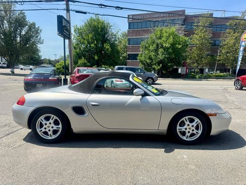 Used 1998 Porsche Boxster RWD image 30