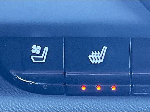 Used 2023 Chevrolet Camaro SS image 20