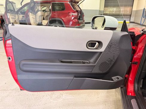 Certified 2025 MINI Cooper S FWD image 10