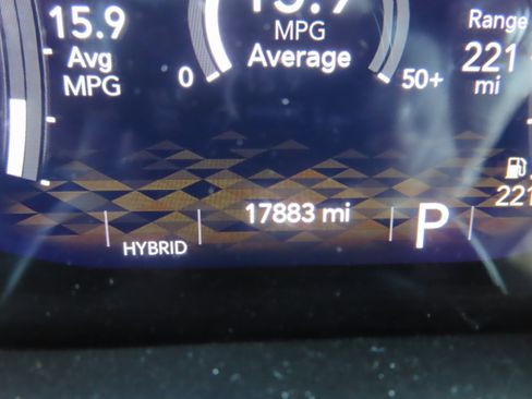 Used 2023 Jeep Wrangler Unlimited Sahara w/ Cold Weather Group image 24