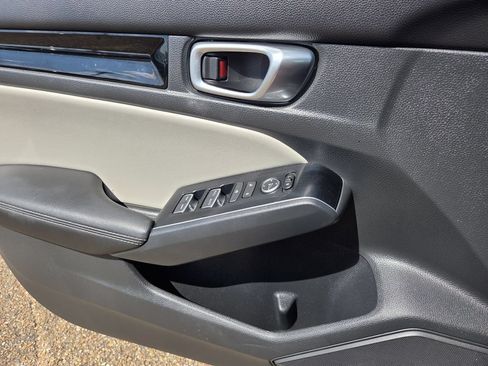 Used 2023 Honda Civic Sport Touring image 19