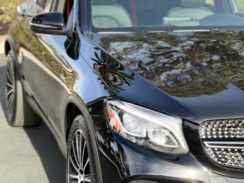 Used 2019 Mercedes-Benz GLC 43 AMG 4MATIC SUV - AMG PERFORMANCE E image 48