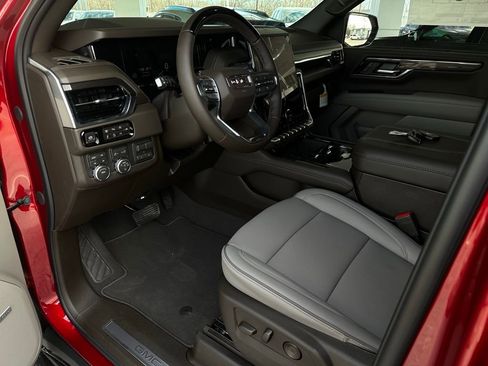 New 2026 GMC Yukon XL Elevation w/ Elevation Premium Package image 10