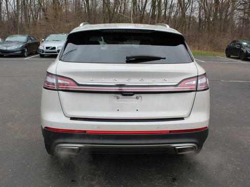 Certified 2023 Lincoln Nautilus Reserve image 4