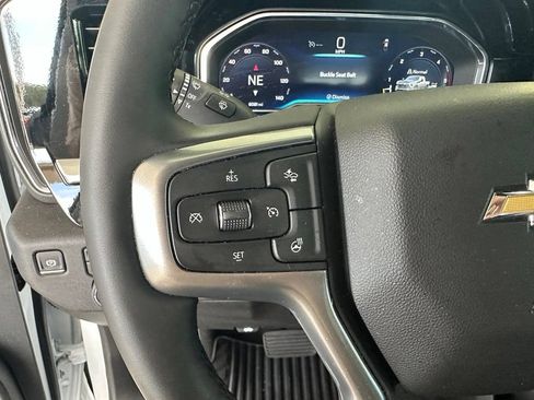 Used 2025 Chevrolet Silverado 2500 LTZ w/ LTZ Convenience Package AWD/4WD image 22