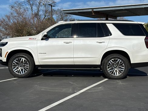 Used 2025 Chevrolet Tahoe Z71 image 8