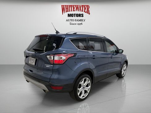 Used 2018 Ford Escape Titanium w/ Ford Safe & Smart Package AWD/4WD image 4