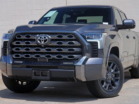 Used 2022 Toyota Tundra Platinum w/ Advanced Package AWD/4WD image 3