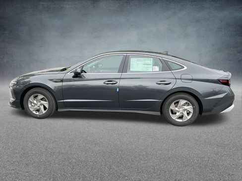 Used 2026 Hyundai Sonata SE FWD image 30