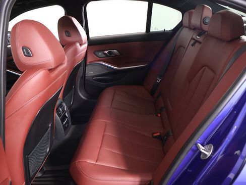 Used 2023 BMW 330i xDrive Sedan w/ M Sport Package image 37