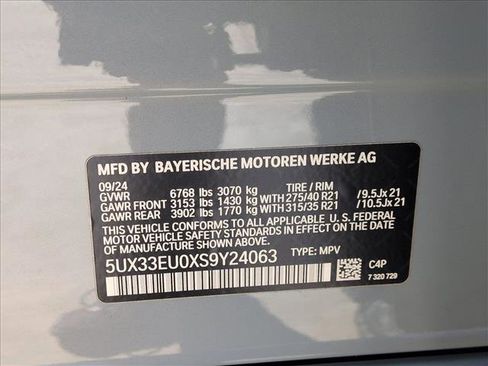 Used 2025 BMW X5 M60i image 27