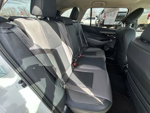 Used 2025 Subaru Outback Onyx Edition image 25