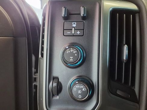 Used 2018 Chevrolet Silverado 2500 LTZ w/ Duramax Plus Package image 19