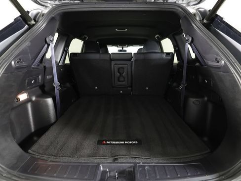 Used 2024 Mitsubishi Outlander SE Black Edition FWD image 14