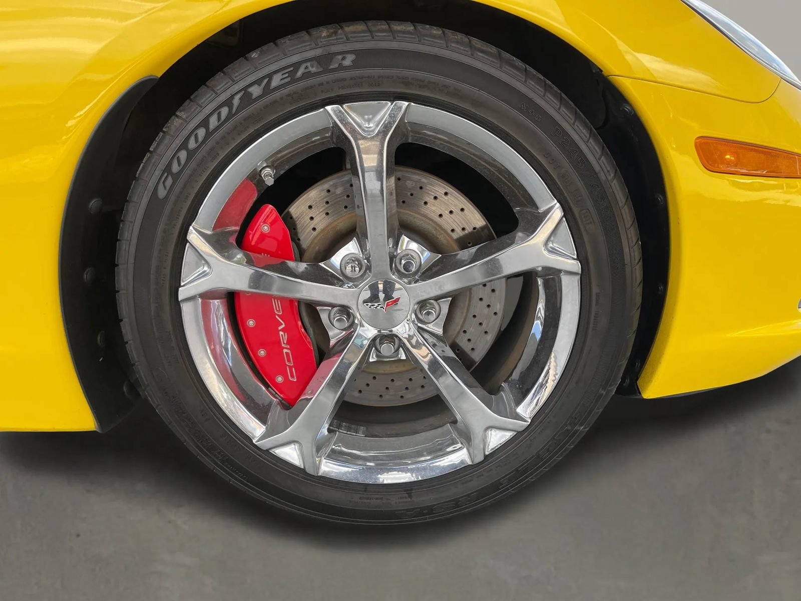 Used 2007 Chevrolet Corvette Coupe w/ Preferred Equipment Group RWD image 12