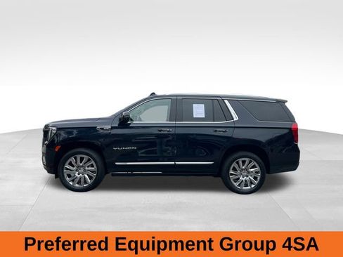 Used 2021 GMC Yukon SLT w/ SLT Luxury Plus Package image 2