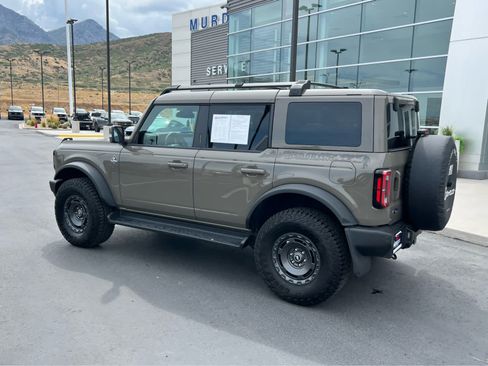 Used 2025 Ford Bronco Outer Banks w/ Sasquatch Package AWD/4WD image 11
