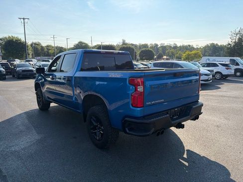 Used 2024 Chevrolet Silverado 1500 LT Trail Boss w/ LT Trail Boss Premium Package AWD/4WD image 7