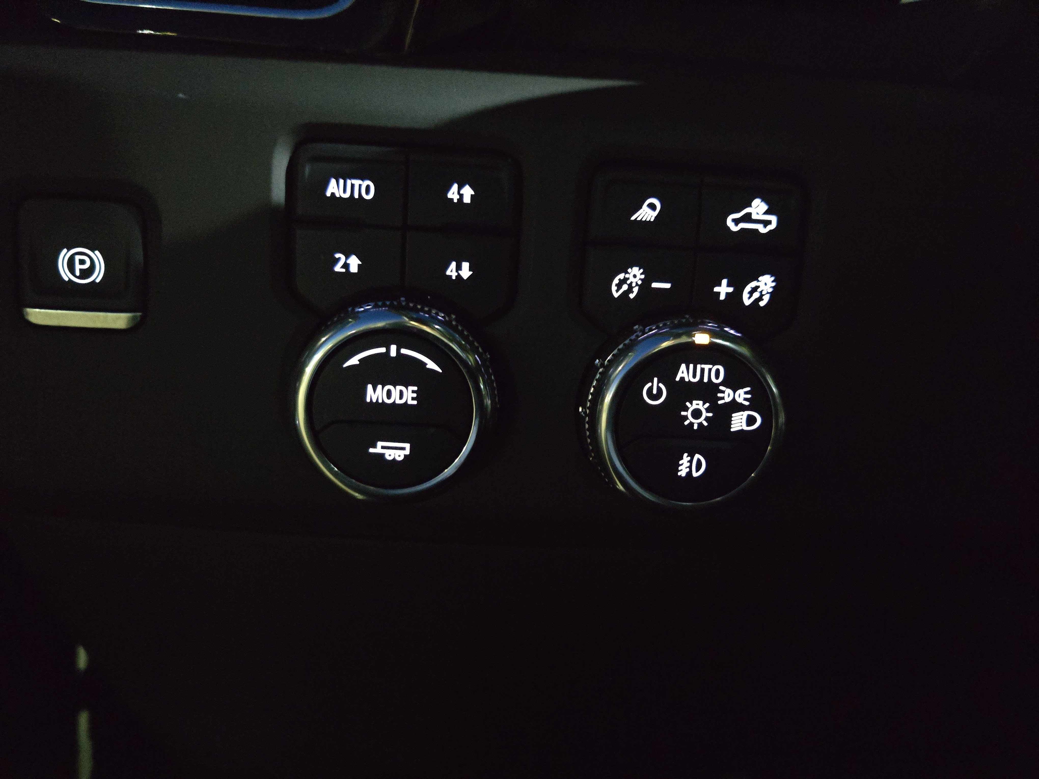 Used 2023 GMC Sierra 1500 Denali w/ Technology Package AWD/4WD image 25