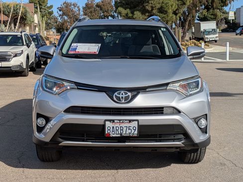 Used 2016 Toyota RAV4 XLE image 2