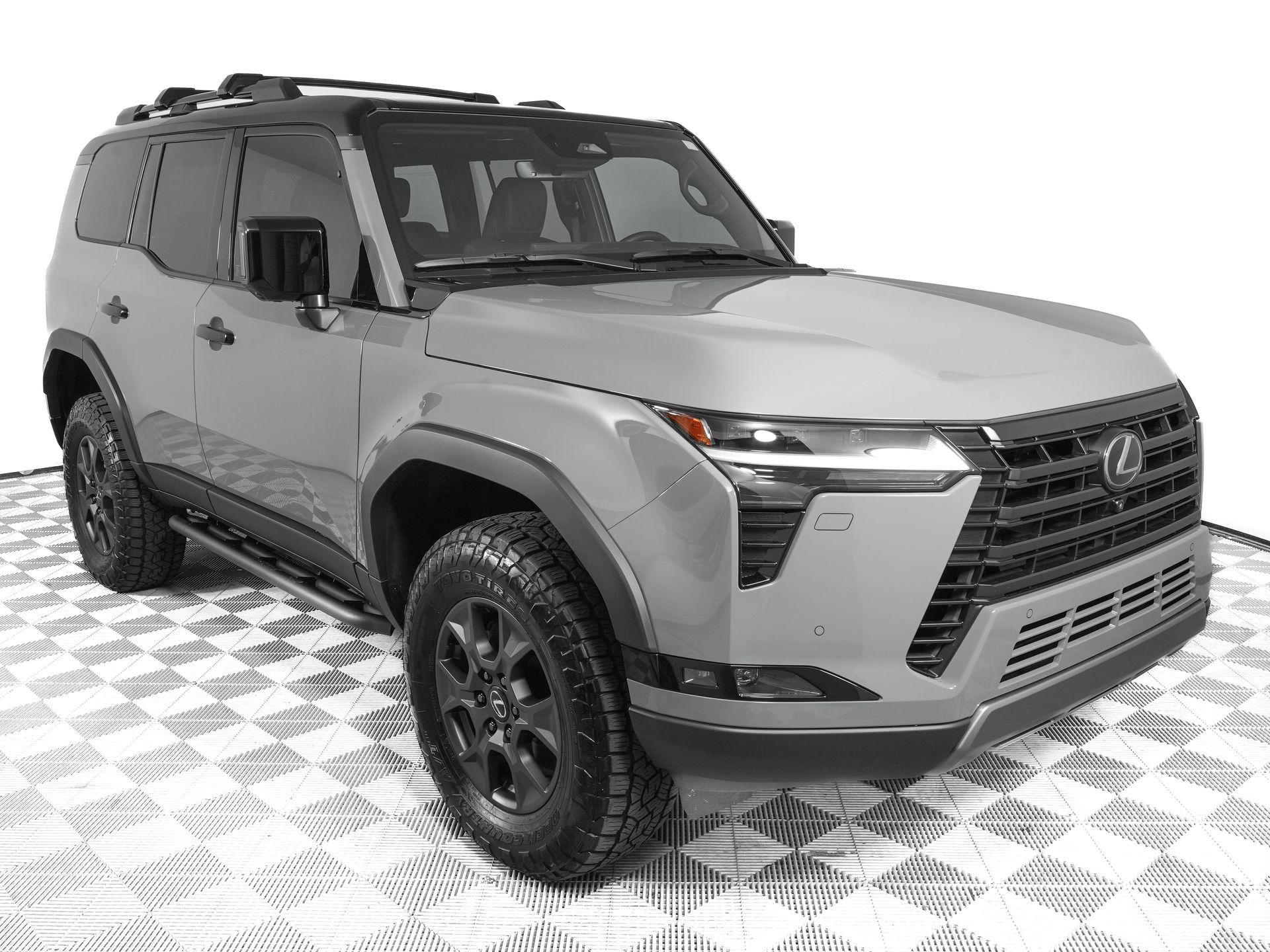 Used 2025 Lexus GX 550 AWD/4WD image 2