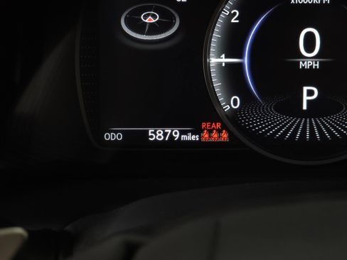 Used 2025 Lexus ES 350 w/ Luxury Package image 21