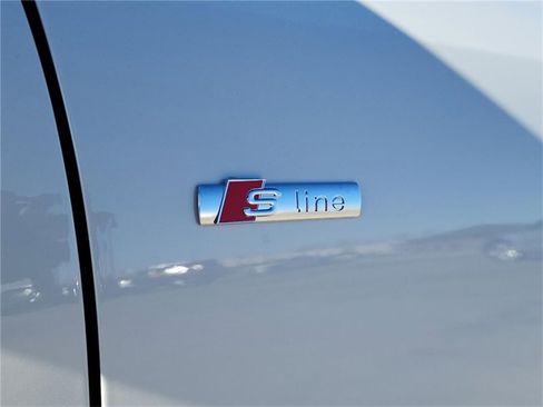 New 2026 Audi A6 Premium Plus image 10