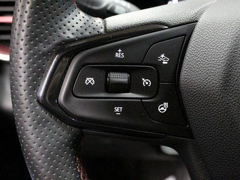 Certified 2024 Chevrolet Trax RS w/ Driver Confidence Package image 21