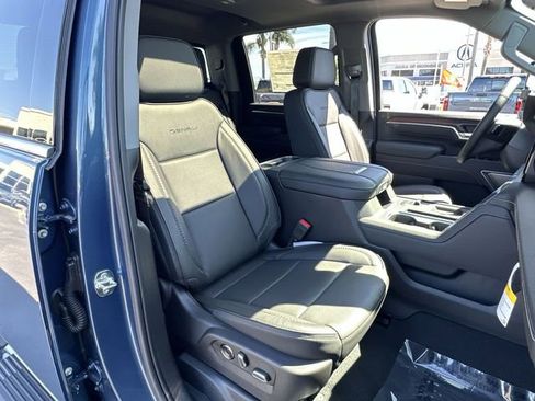 New 2025 GMC Sierra 2500 Denali w/ Technology Package image 29