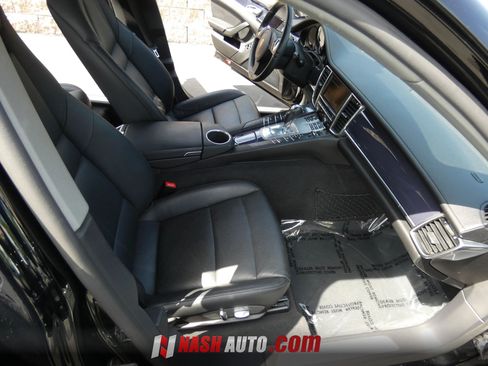 Used 2011 Porsche Panamera 4 AWD/4WD image 27