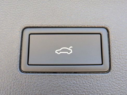 New 2026 Volkswagen Atlas SEL Premium R-Line AWD/4WD image 15